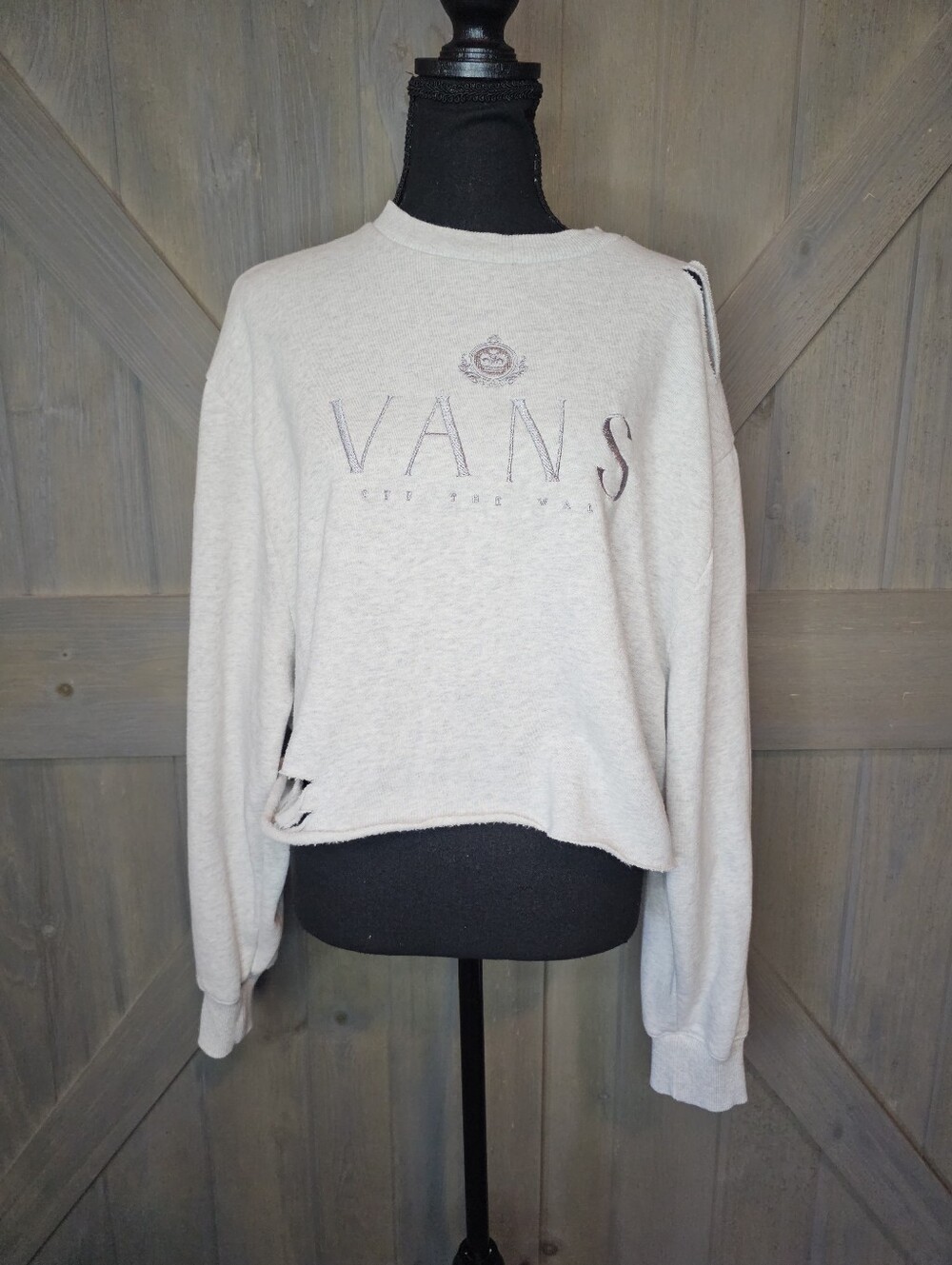Vans Distressed Cropped Sweatshirt sz Medium